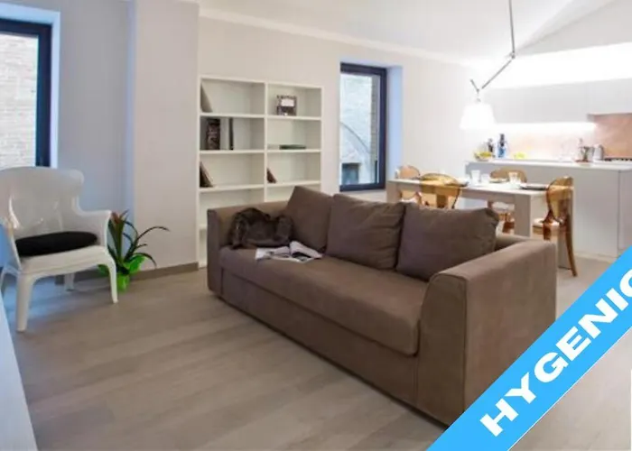 Il Tolomei - In The Middle Of Main Street