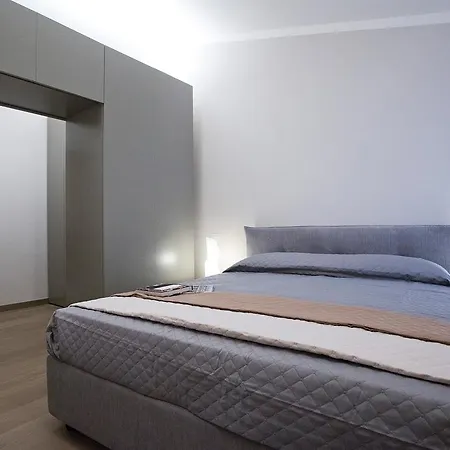 Il Tolomei - In The Middle Of Main Street Apartment Siena