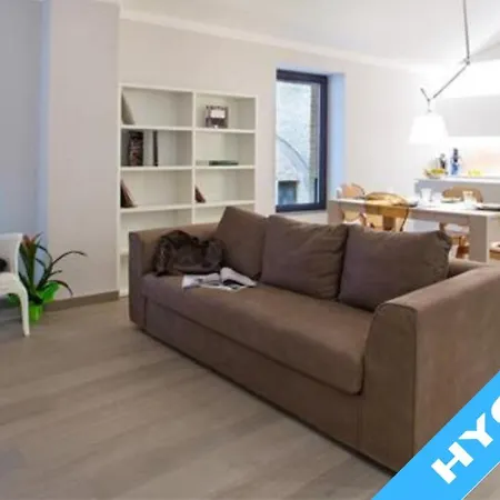 Il Tolomei - In The Middle Of Main Street